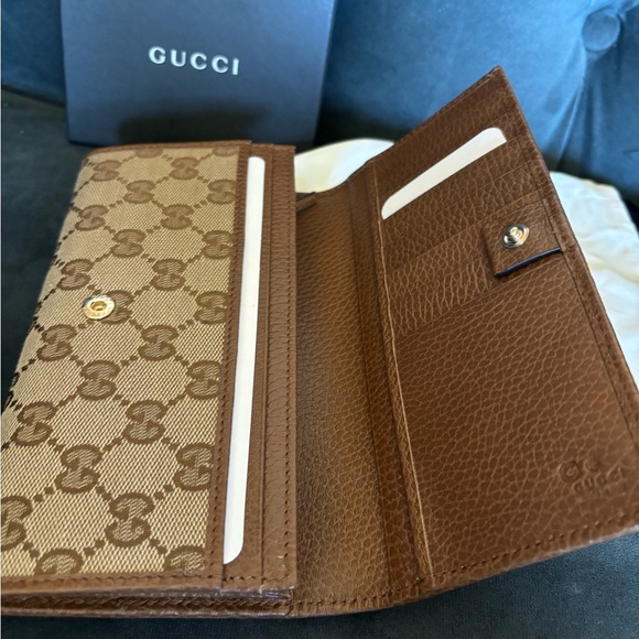 Gucci Supreme Continental wallet purse new in box! - Picture 6 of 9